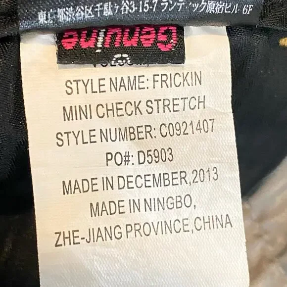 Volcom Frickin Mini Check Stretch Shorts Yellow Gray Plaid Mens Size 30 - Picture 6 of 8